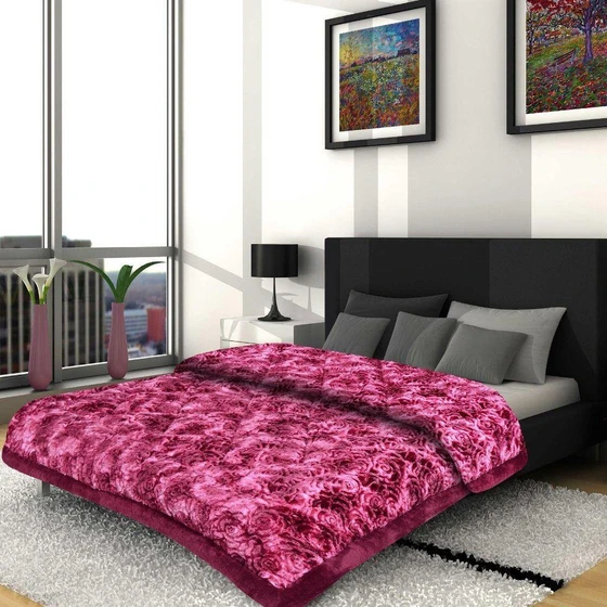titos-poly-fiber-quilts-embossed-design-suitable-2.webp