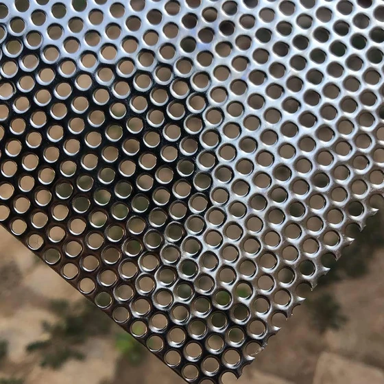 stainless-steel-304-perforated-plate-2.webp