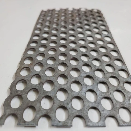 ss-304-round-hole-sheet-2.webp