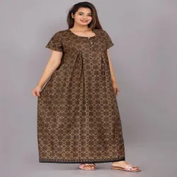 Ladies Nightgown, Color Black