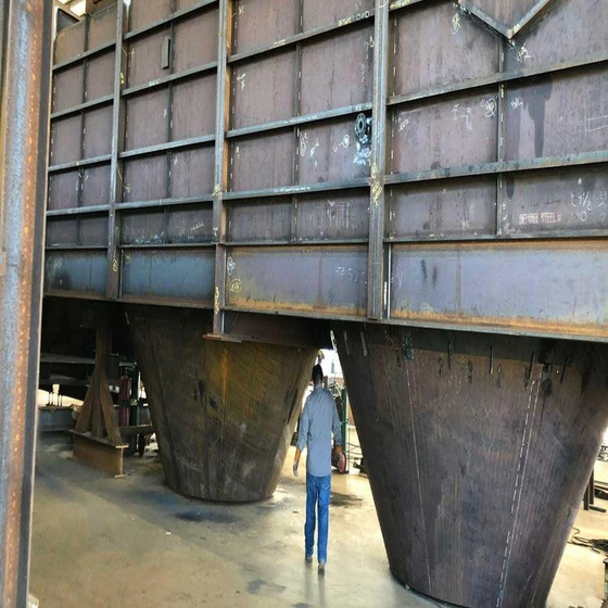 heavy-metal-fabrication-2.webp
