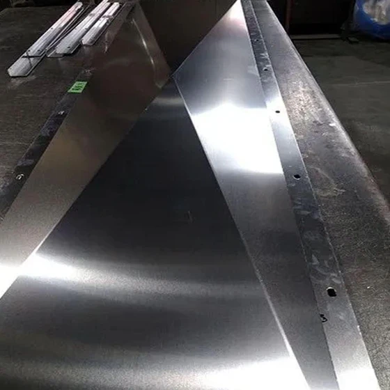 metal-light-fabricators-2.webp