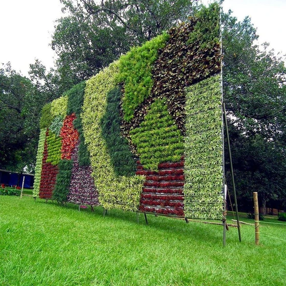 services-garden-vertical-2.webp