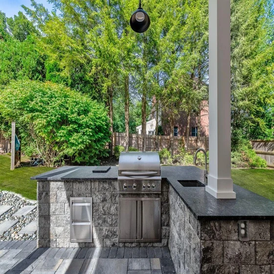 gardening-outdoor-kitchen-2.webp