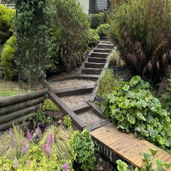 landscaping-services-design-2.webp