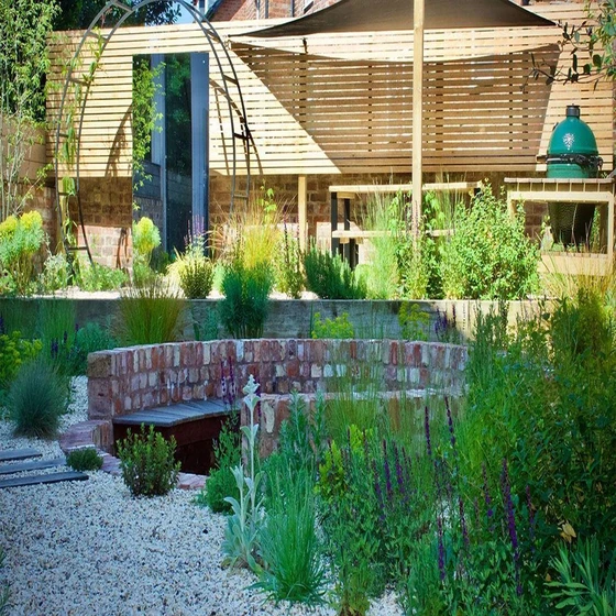 services-designing-garden-2.webp