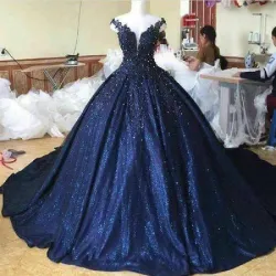 Navy blue ball gowm, Type Western