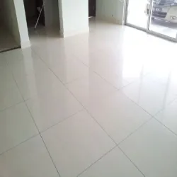 Ceramic Floor Tiles, Thickness 10-15mm