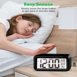 Changing Clock Alarm Clock, Display Type Digital